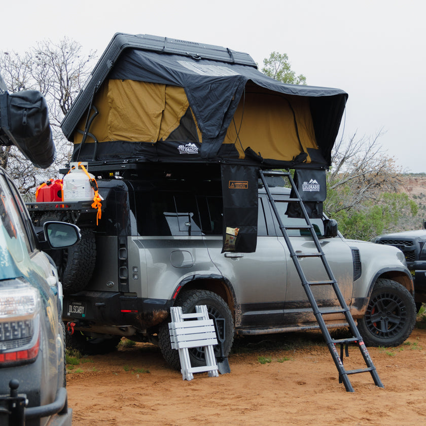 4X4 Colorado Alto Elite Hardshell Rooftop Tent (King Size Bed)