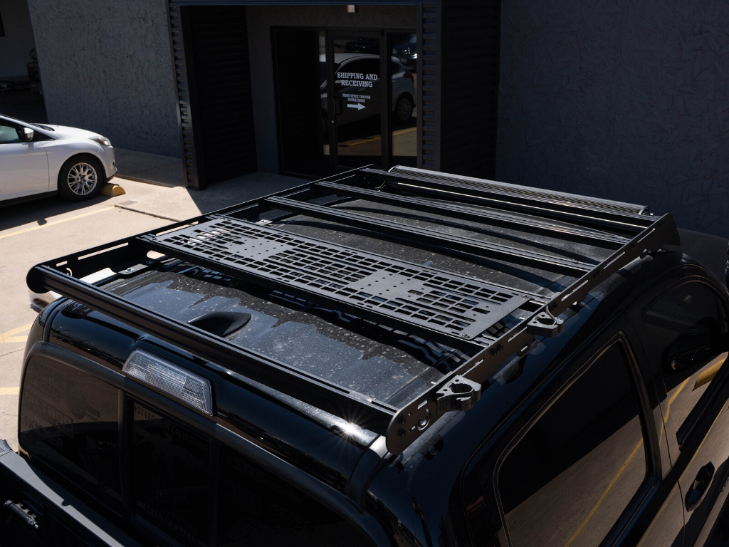 Prinsu Roof Rack Mounted MOLLE Gear Panel - Cali Raised LED