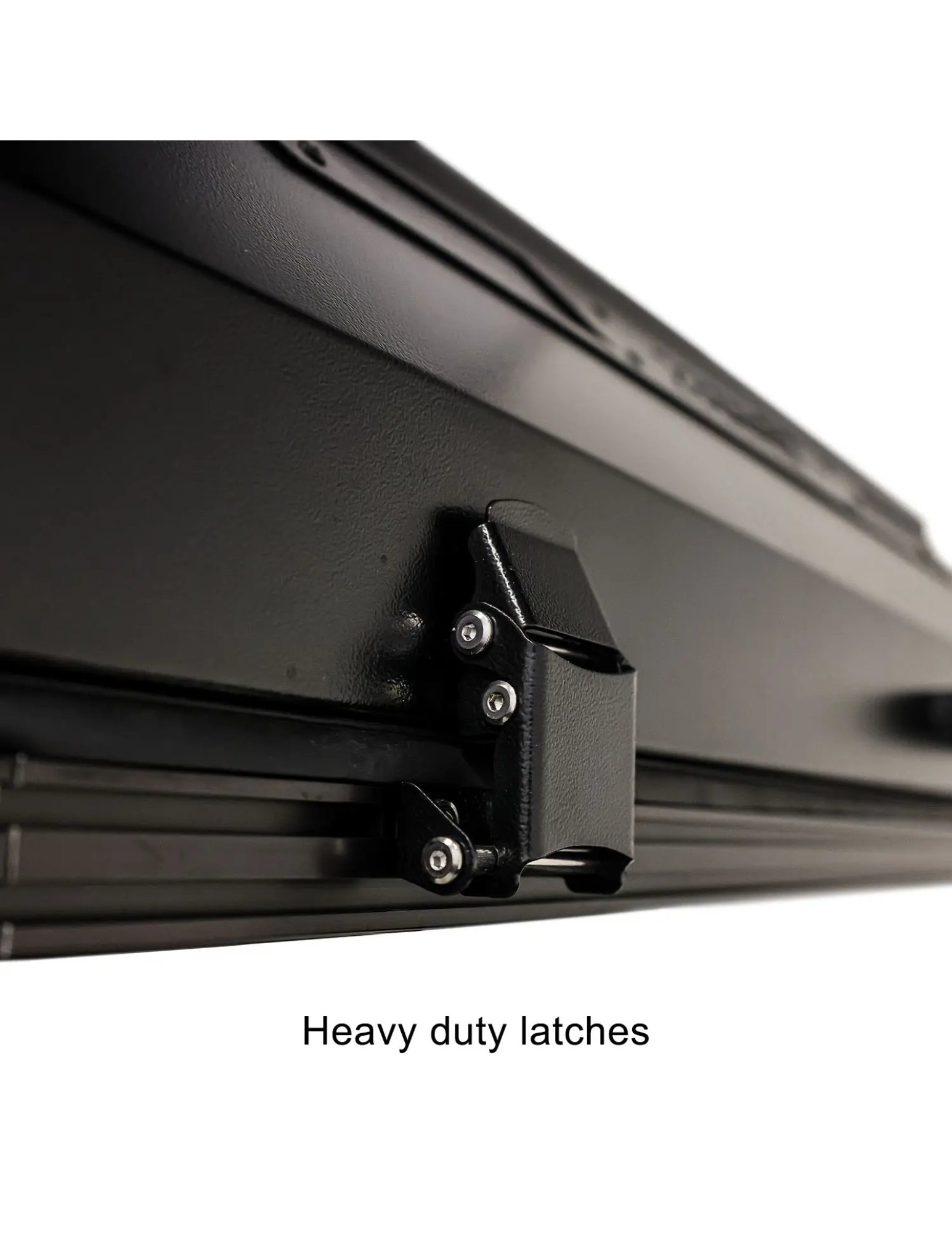 Heavy duty latches on roof top tent