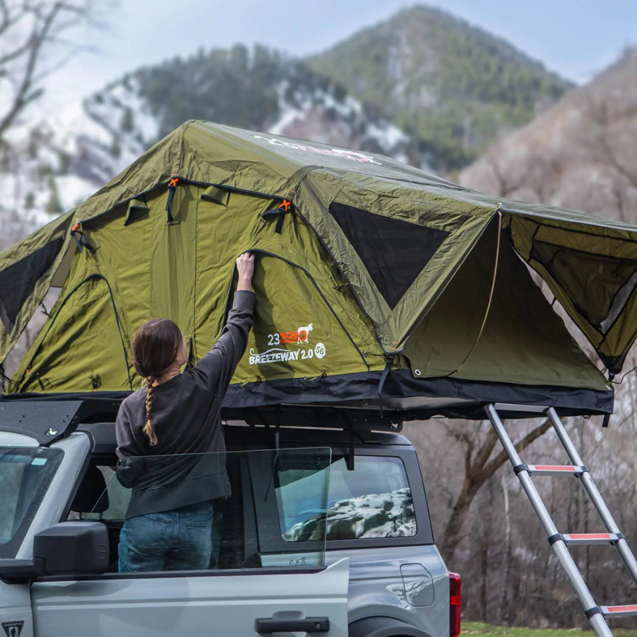 23ZERO Breezeway™ 62 2.0 on vehicle