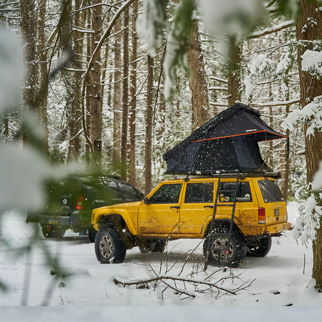 OPENROAD Aluminum Hard Shell Best Roof Top Tent-PeakRoof LT Series jeep Cherokee in snow