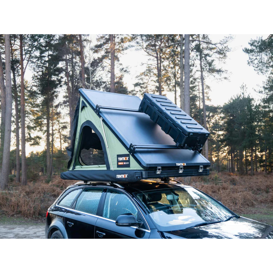 Roof Bars 2.0 on open tent with cargo box mounted